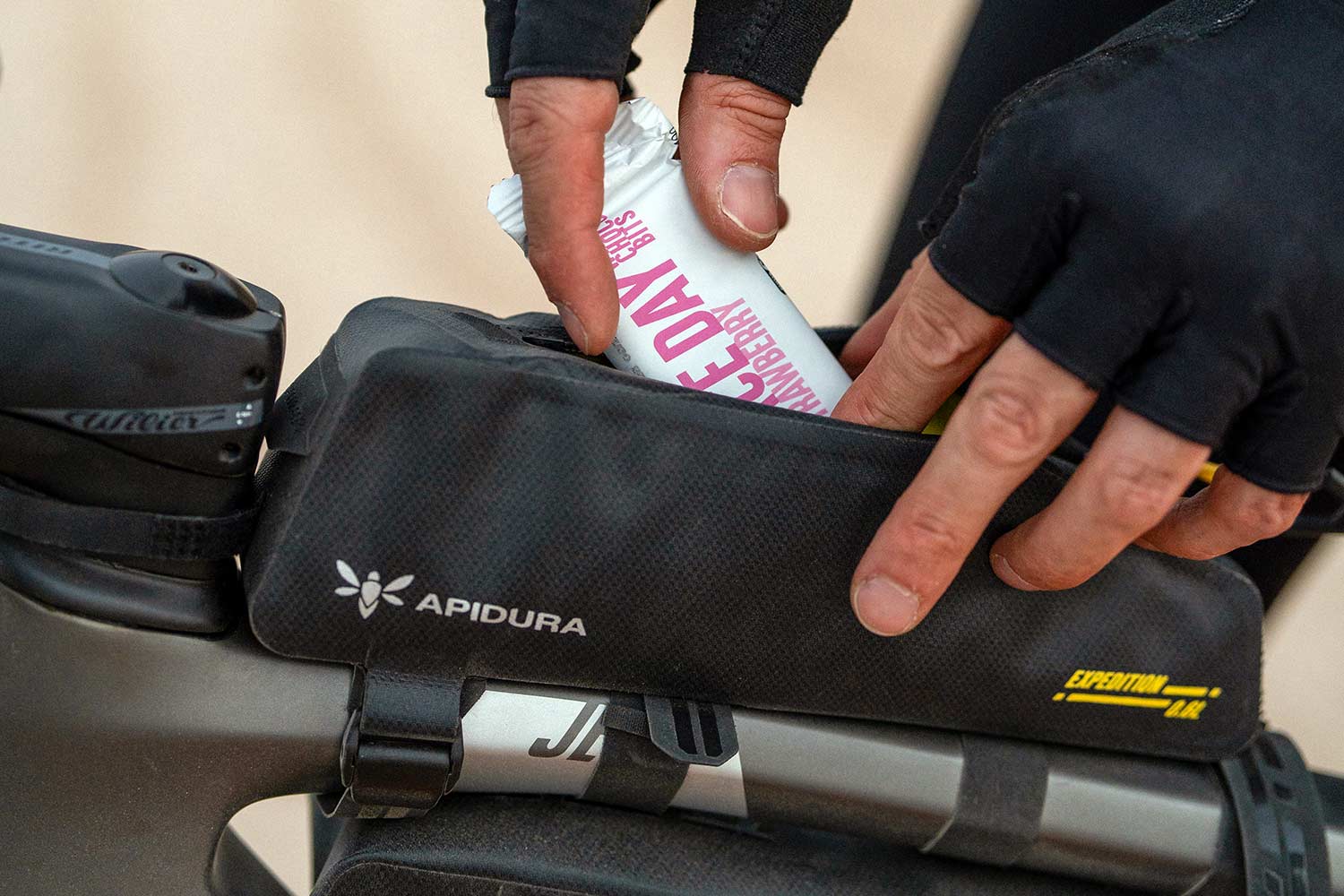 Apidura Expedition Top Tube Bag